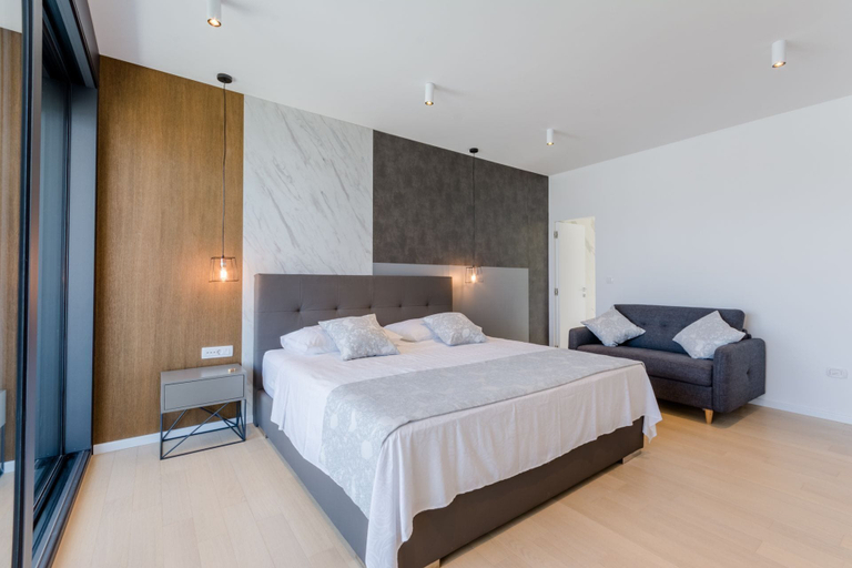 Bedroom 2, Luxury Villa Soleil with Swimming Pool, Sutivan