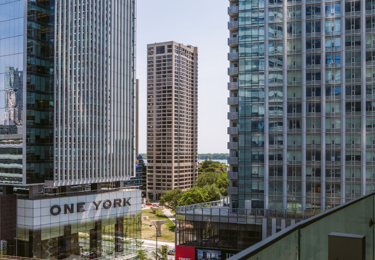 Others 5, 12 York St Condo - Financial District, Toronto