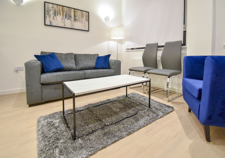 Others 4, Silbury MK City Apartment With Parking, Milton Keynes
