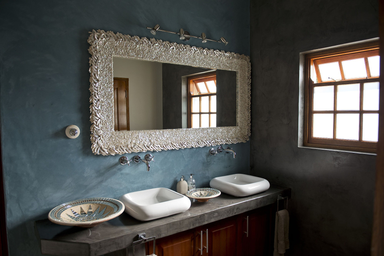 Bathroom 5, Cultivar Guest Lodge, Cape Winelands