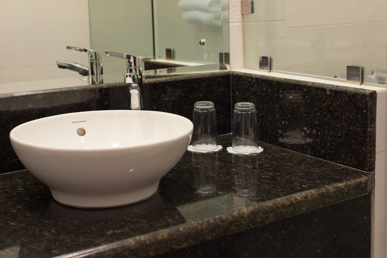 Bathroom 3, Hotel Bougainvillea San José, Santo Domingo