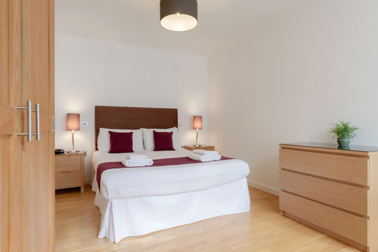 Bedroom 2, Roomspace Apartments -Groveland Court, London
