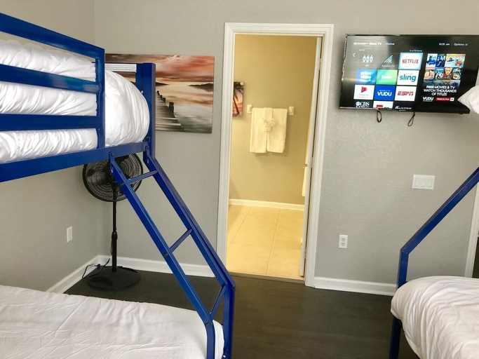 Bedroom 3, Tidecrest 144 · 3 Suites Near Convention, Universal, Disney, Orange