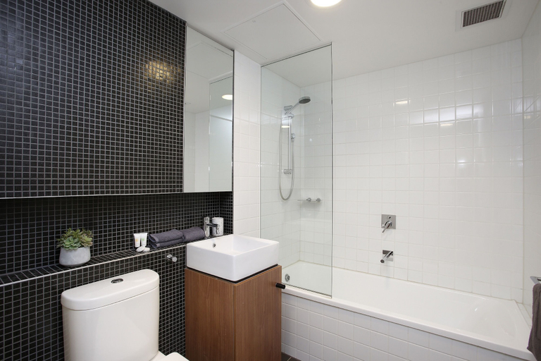 Bathroom 4, StayCentral - NGV Arts Centre Retreat, Melbourne