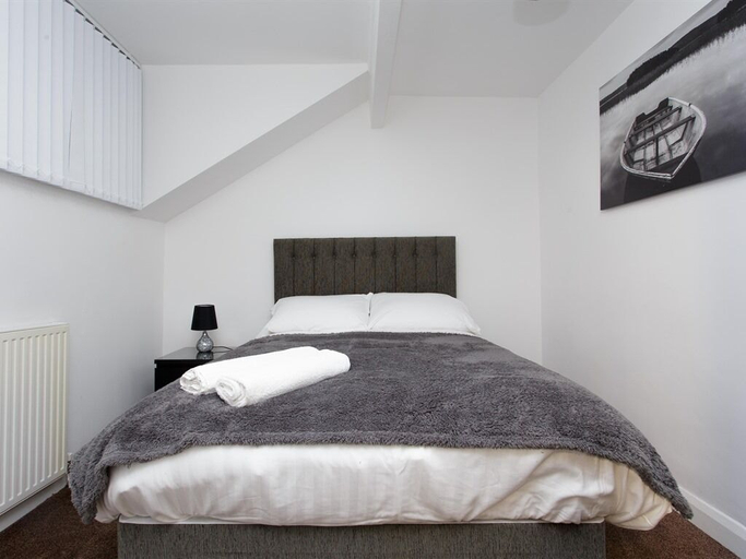 Bedroom 2, Shaftesbury Apartments, Leeds