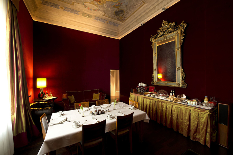 Food & Drinks 4, 1865 Residenza D'epoca, Florence