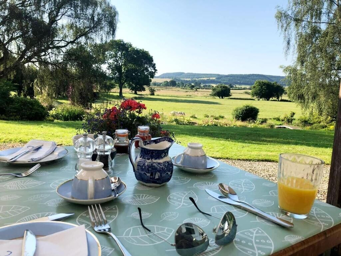 Food & Drinks, Upper Buckton B&B, Herefordshire