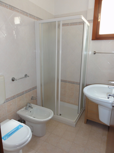 Bathroom 5, Villa Agavi, Venezia