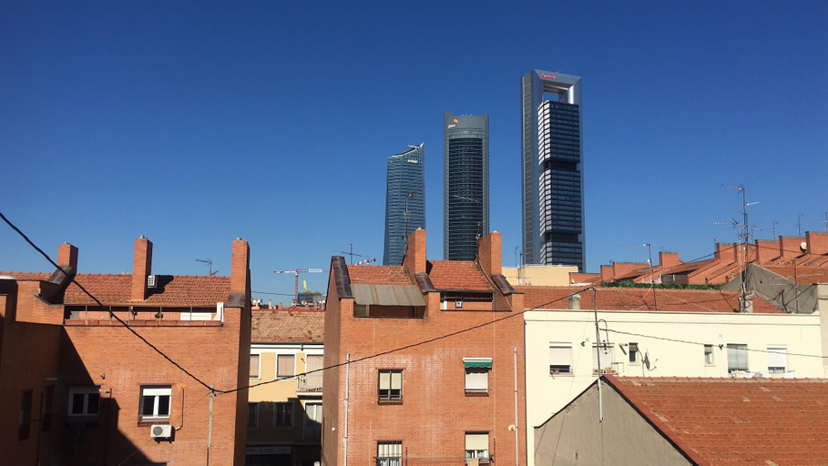 Exterior & Views, Hostel Sofía, Madrid