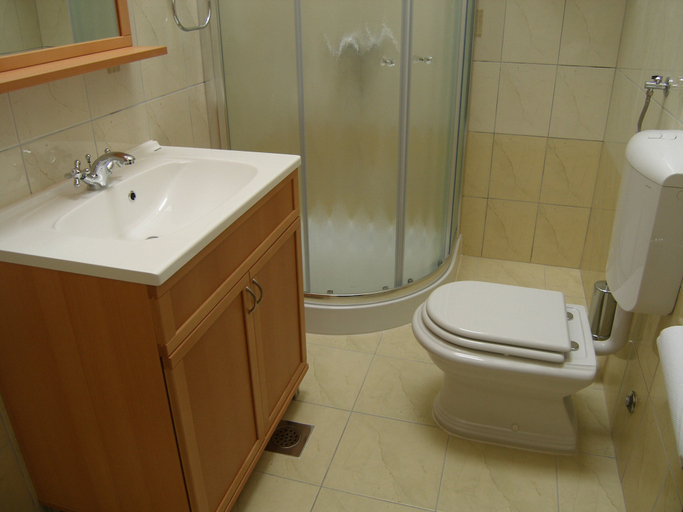 Bathroom 3, Easeful Pifar Apartment great location, Medulin