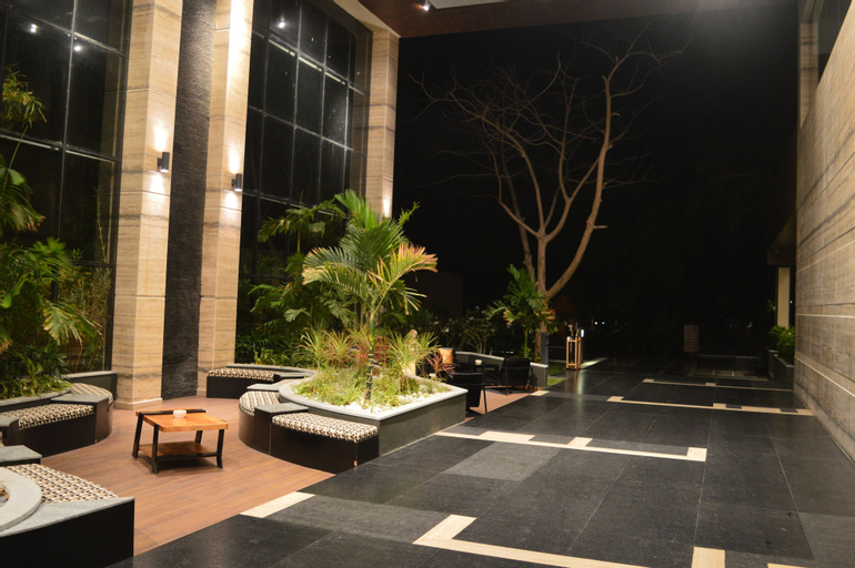 Public Area 4, Welcomhotel by ITC Hotels, Kences Palm Beach, Mamallapuram, Kancheepuram
