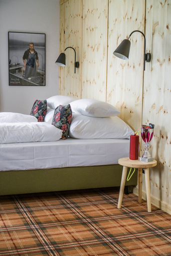 Bedroom 4, Hotel Bussi Baby, Miesbach