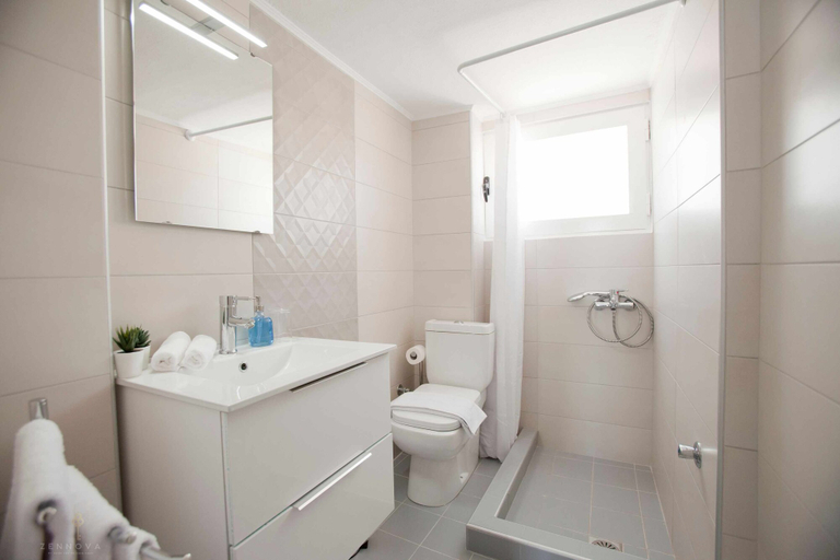 Bathroom, Zennova 33 Kallithea Blue Paradise, Central Macedonia