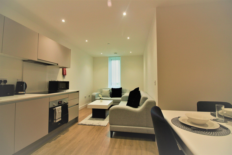 Others 5, Narrowgate Apartment, Bracknell Forest