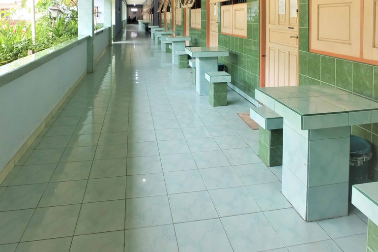 Others 4, KoolKost Syariah @ Komplek Kost Dempo, Pontianak