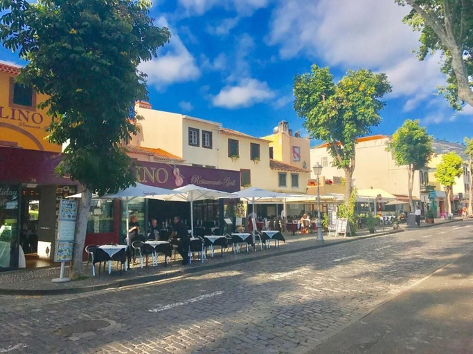Others 4, Old Town Apartment Sea View, Funchal