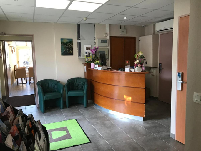 Public Area 3, Logis Hôtel Au Tambour, Marne