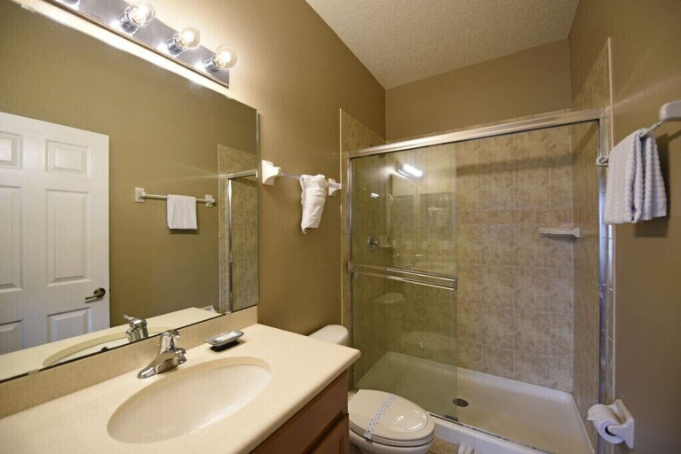 Bathroom 4, Oakwater Resort IHR 3026, Osceola
