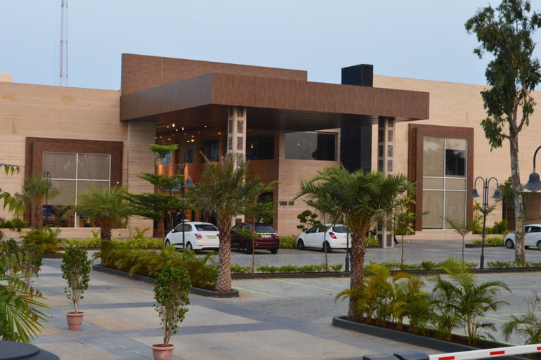 Exterior & Views 2, Welcomhotel by ITC Hotels, Kences Palm Beach, Mamallapuram, Kancheepuram