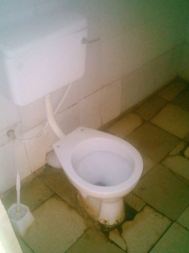 Bathroom, Dananne Hotel, Maragwa