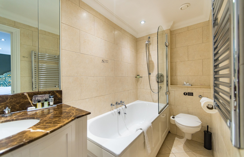 Bathroom 4, The Elvetham Hotel, Hampshire