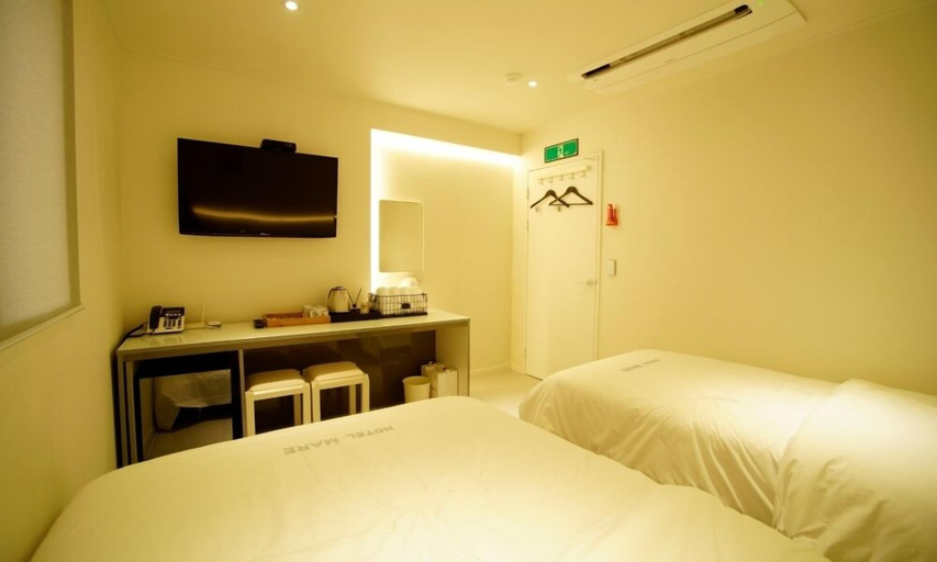 Bedroom 3, Hotel Mare, Suyeong