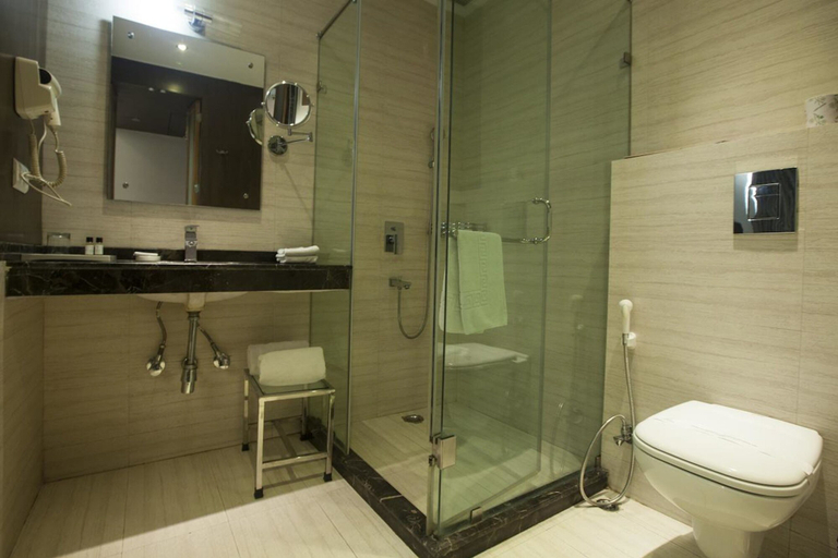 Bathroom 5, The Athena Hotel, Delhi