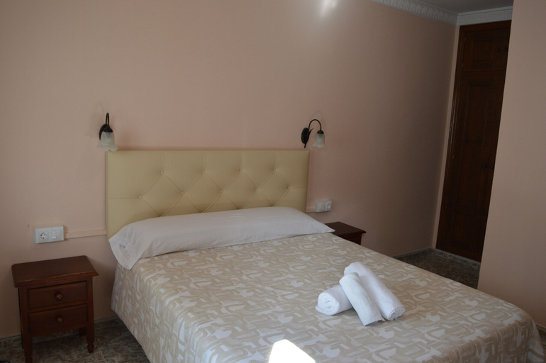 Bedroom 3, Hotel Doña Carmen, Málaga