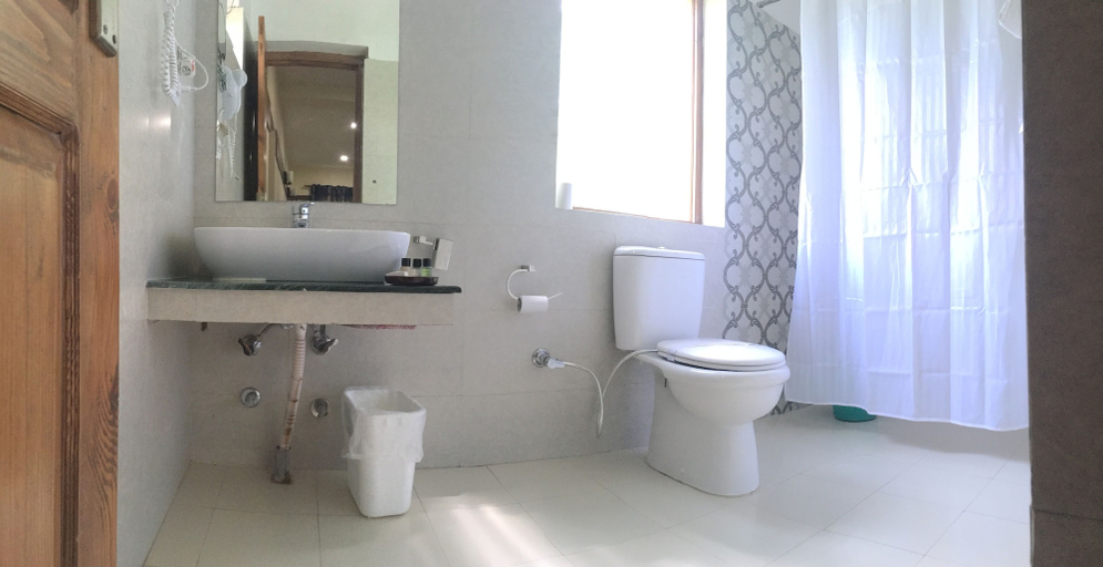 Bathroom 4, Ladakh Himalayan Retreat, Leh