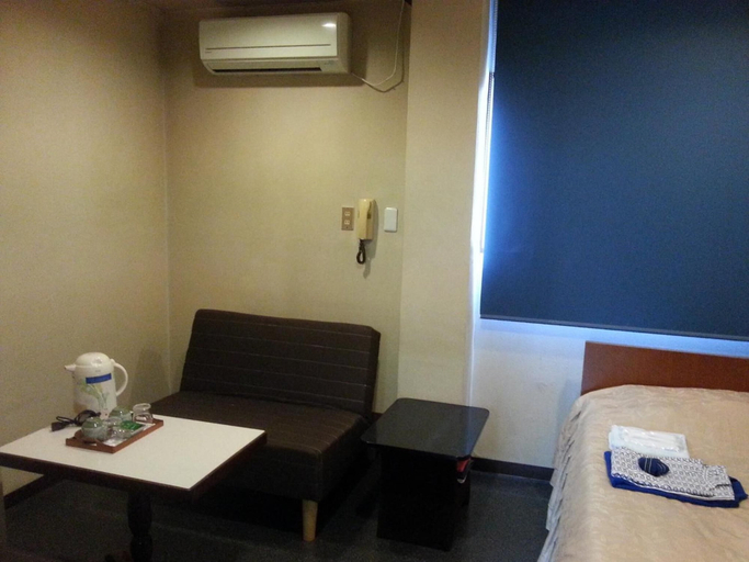 Bedroom 3, Onsen Business Hotel Fukiya, Gero