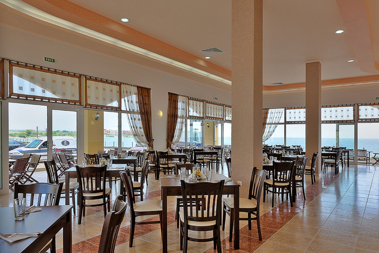 Food & Drinks 5, Midia Family Resort, Pomorie