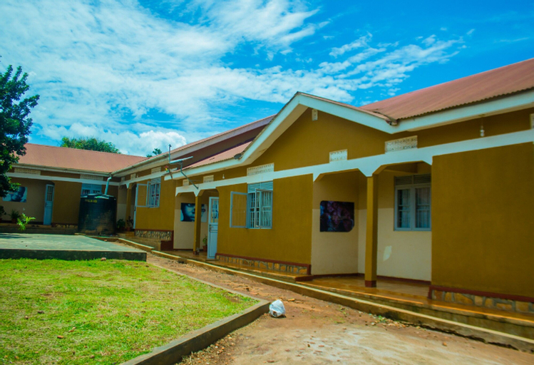 Kwezi Apartments, Buikwe