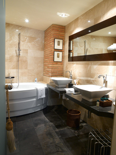 Bathroom 4, Hotel Boutique Maribel, Huesca