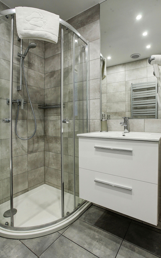 Bathroom 3, Grace Apartments, Kraków City