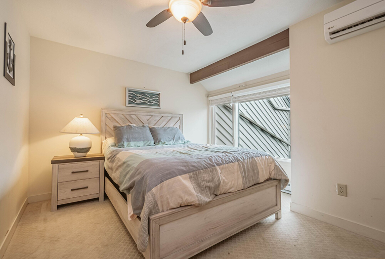 Bedroom 2, Marlan Cove, Garrett