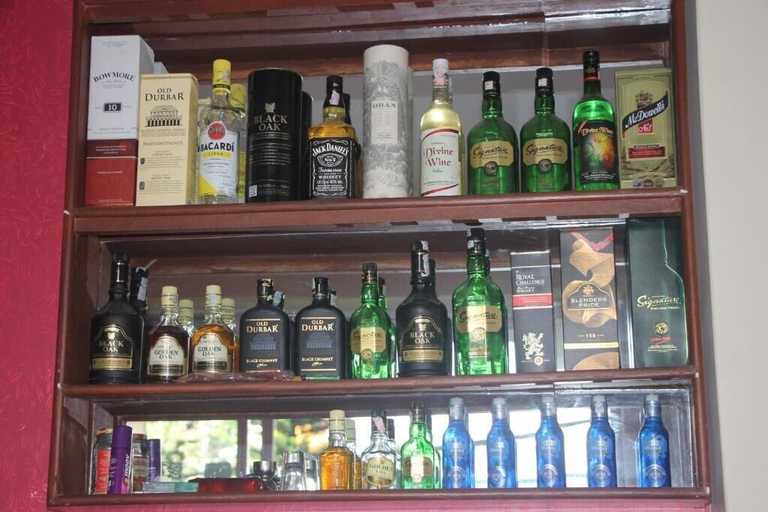 Food & Drinks 4, Hotel God Pigeon, Gandaki