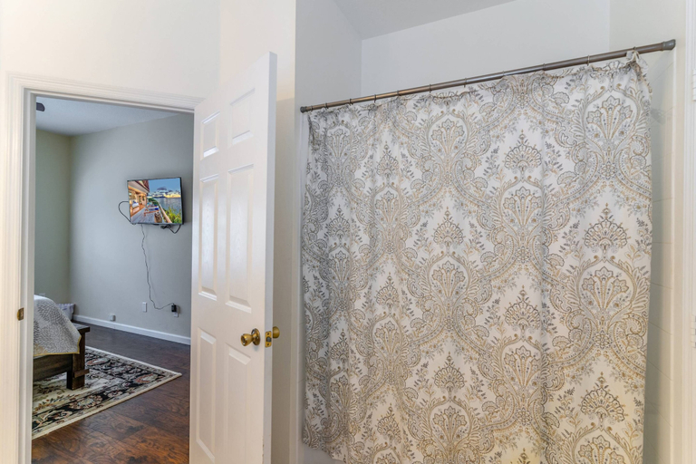 Bathroom 4, 8118 Windsor Palms, Osceola