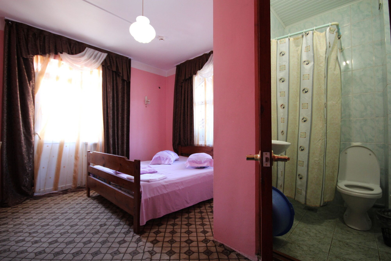 Bedroom 2, Rozali Guest House, Mayskiy