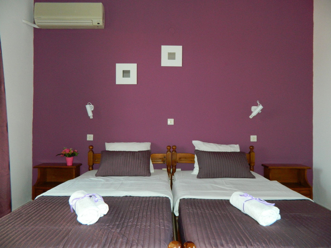 Bedroom 2, Roseberry Studios, South Aegean