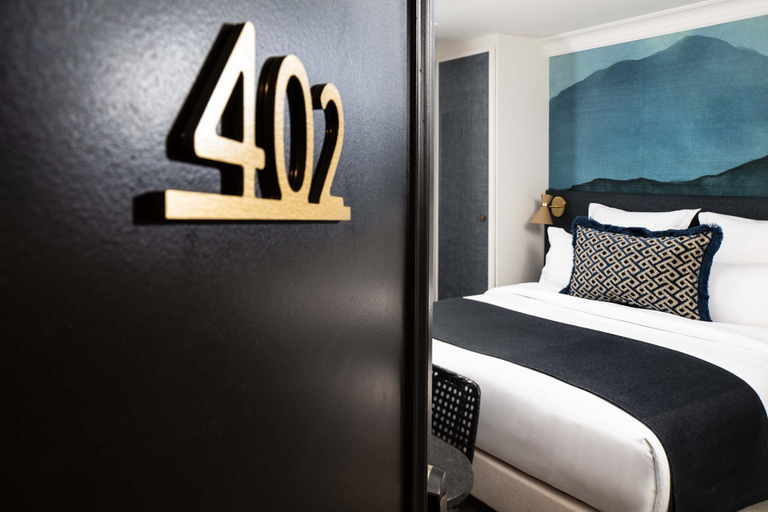 Bedroom 2, Hôtel Gramont, Paris