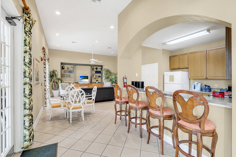 Others 5, Modern & Comfy 20min to Disney Queenbeds, Osceola