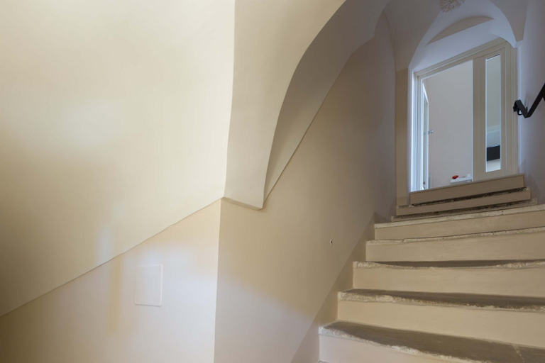 Others 5, 2095 Palazzo Benedetto Campo, Taranto