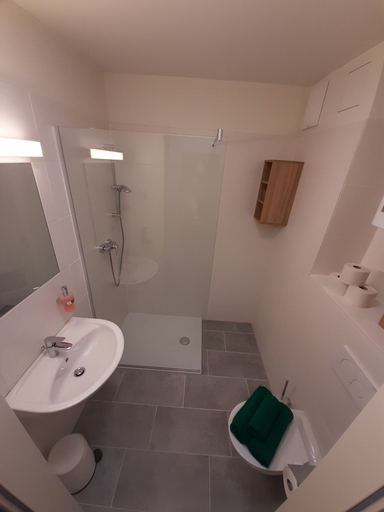 Bathroom, MOTEL Bad Vöslau, Baden