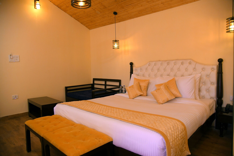 Bedroom 2, Aaroham By Aamod, Chamba