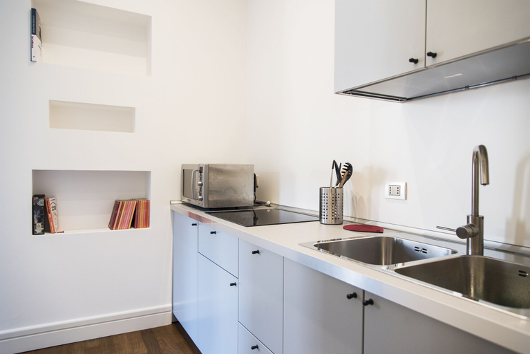 Private kitchen 5, Beautiful & Relaxing Flat near Centrale / Repubblica, Milano