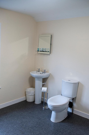 Bathroom 3, Sutton Staithe Hotel, Norfolk