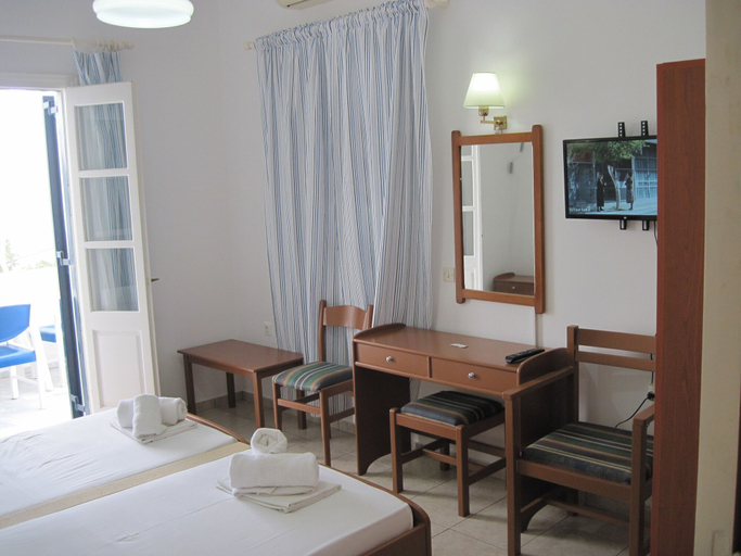 Bedroom 3, Tatsis Apartments, South Aegean