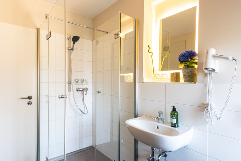 Bathroom 5, Klostergartenhotel Marienfliess, Prignitz