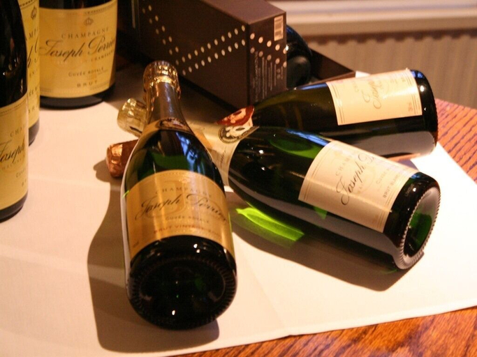 Food & Drinks 5, The Black Bull Inn, Cambridgeshire