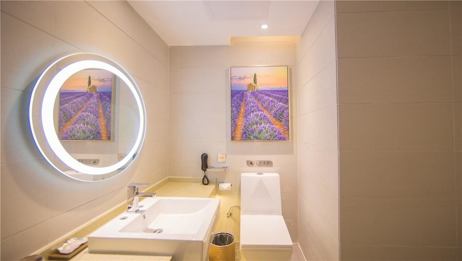 Bathroom 3, LAVADE HOTEL GZ KECUN METRO STATION BRANCH, Guangzhou